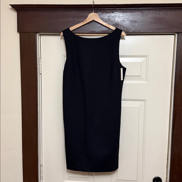 Banana Republic Dresses & Skirts - Banana Republic - Classic LBD - Classy and so comfy!